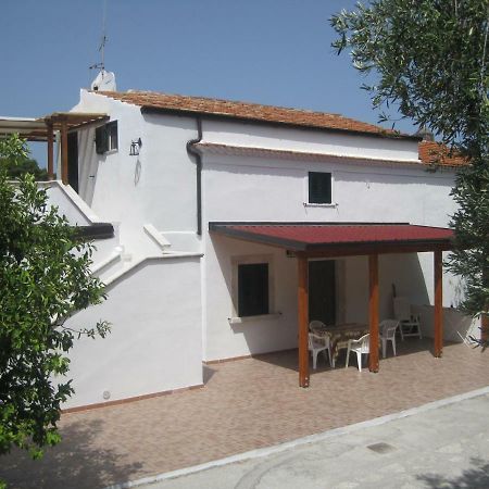 Ferienwohnung Casa Del Gelso San Menaio Exterior foto