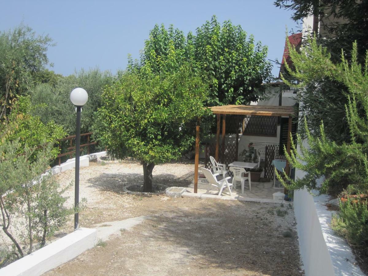 Ferienwohnung Casa Del Gelso San Menaio Exterior foto